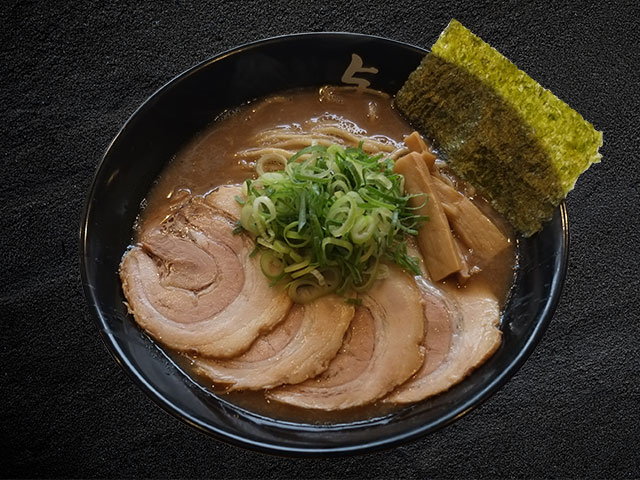 あっさり豚骨ラーメン