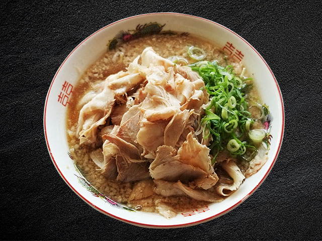 背油醬油チャーシュー麺